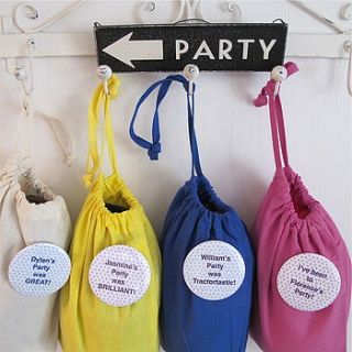 personalised party loot bags with badge by edamay