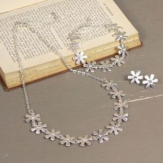 silver daisy and gem jewellery set by lisa angel