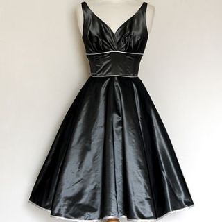 taffeta sweetheart party dress by dig for victory