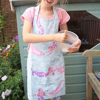 cooking apron by little crooked house
