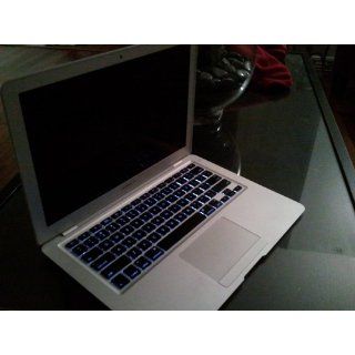 Apple MacBook Air MC233LL/A 13.3 Inch Laptop (OLD VERSION)  Notebook Computers  Computers & Accessories