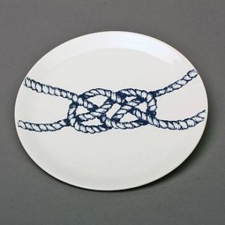 carrick bend knot coupe plate by cream cornwall