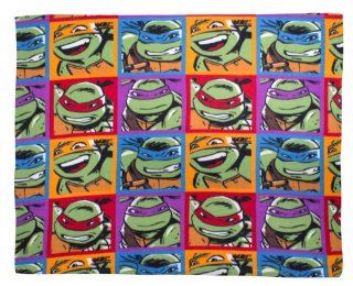 Teenage Mutant Ninja Turtles 'Dudes' Fleece Character Rotary 100% Polyester   Childrens Blankets