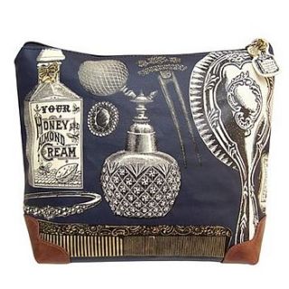 vintage chic wash bag by the chic country home