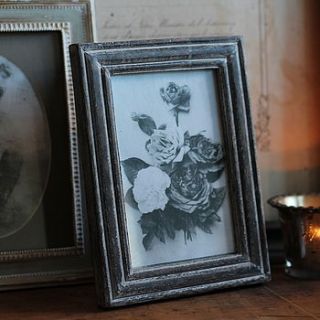 aged grey picture frame by discover attic.