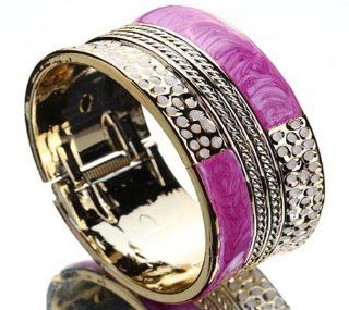 OL's Love Stylish Resin Bracelet Bangle (Model Sl010159) (Random Color) Jewelry