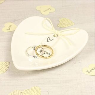 'mr & mrs' ceramic heart ring dish by lisa angel wedding