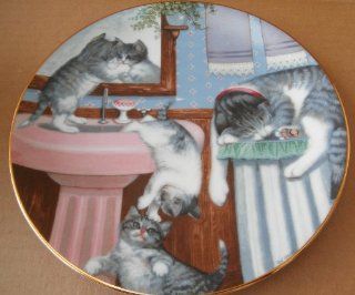 Mischief Makers Country Kitties Decorative Limited Edition Collector Plate   8 1/2 inches in diameter  Commemorative Plates  