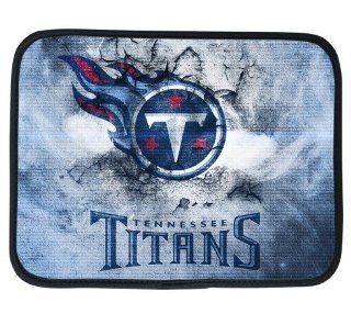 Designer iPad 2 & iPad 3 sleeve with NFL Tennessee Titans team logo Cell Phones & Accessories