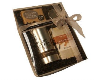 perfect lil coffee hamper by diverse hampers