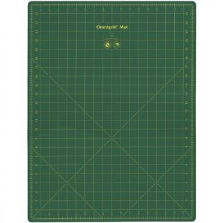 Gridded Scrapbook Paper Cutting Mat   18.75 x 24.75in