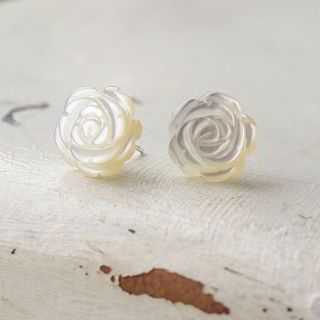 an eyecatching pair of flower studs by sophie cunliffe