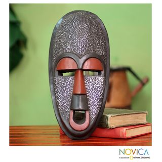 Handcrafted Sese Wood 'Detecter of Evil' African Mask (Ghana) Novica Masks
