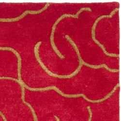 Handmade Soho Roses Red New Zealand Wool Rug (2'6 x 10') Safavieh Runner Rugs