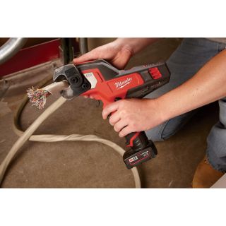 Milwaukee M12 600 MCM Cable Cutter Kit — Cordless, 12 Volt, Model# 2472-21XC  Cutting Shears