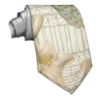 Sophisticated vintage Peacock & Cage Lily NeckTie