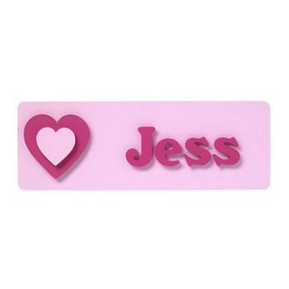 personalised 3d heart name plaque by pitter patter products