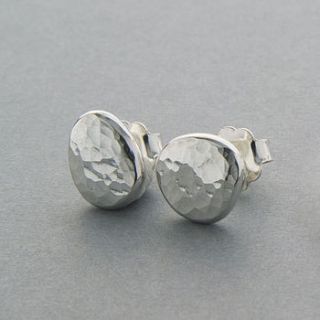 ripple pebble stud earrings by latham & neve