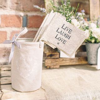 'live laugh love' paper flag by the wedding of my dreams