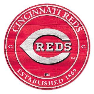 Cincinnati Reds Wood Sign  Sports Fan Decorative Plaques  Sports & Outdoors