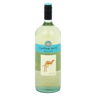 [Yellow Tail] Moscato Casella Wine 1.5 l
