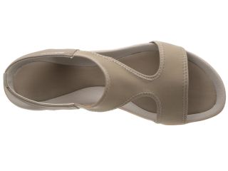 DKNY Shoreline Sandal