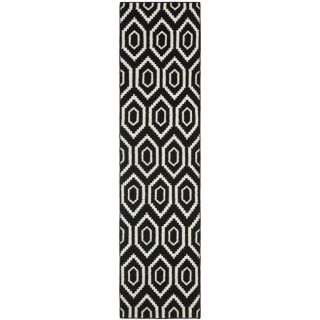 Transitional Handmade Moroccan Dhurrie Black And Ivory Wool Rug (26 X 10)