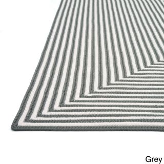 Hand braided Cromwell Indoor/outdoor Rug (36 X 56)