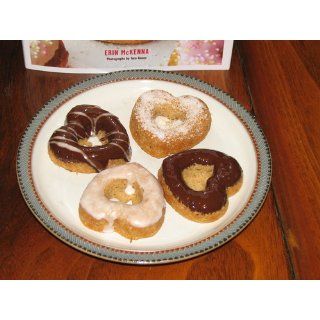 Wilton Nonstick 6 Cavity Heart Donut Pan Kitchen & Dining