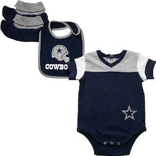 Dallas Cowboys Basic Logo 3 Piece Onesie Bib & Booties Set Baby / Infant 24M Baby