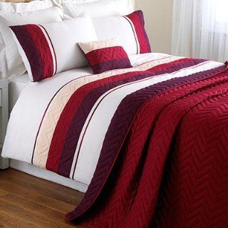 Chevron Plum Bedspread   Bed Blankets