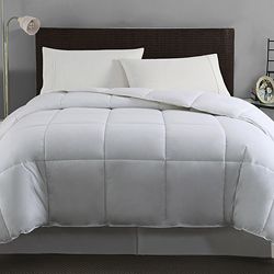 White Feather/ Down Blend Comforter