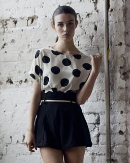 monochrome spotted t shirt by sugar + style