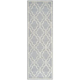 Safavieh Handmade Moroccan Cambridge Double trellis pattern Silver/ Ivory Wool Rug (26 X 10)