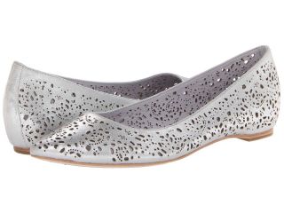 Johnston & Murphy Tami Laser Ballet Womens Slip on Shoes (Silver)