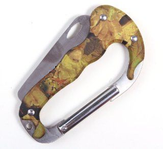 AMC Mini Carabiner Multi Tool & Folding Pocket Knife with Saw   Camouflage Sports & Outdoors
