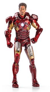 Battle Damaged Iron Man 1/4 Deluxe Figure