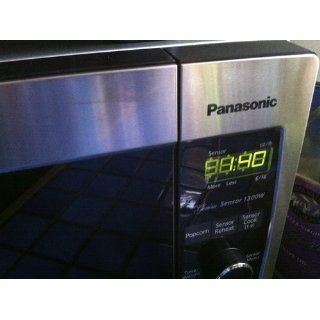 Panasonic NN SD697S, 1.2cuft 1300 Watt Sensor Microwave Oven, Stainless Steel Kitchen & Dining