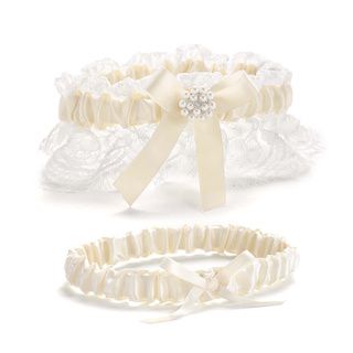 Splendid Elegance White/ Ivory Garter Set