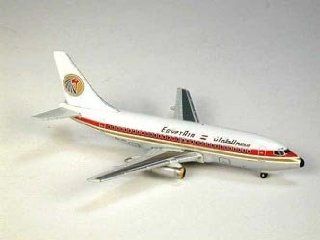 Gemini Jets Egyptair 737 200 Ltd Ed Model Airplane Toys & Games