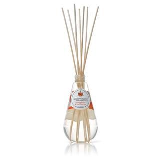 Modern Notes 10 ounce Pomegranate/ Red Currant Home fragrance Diffuser And Reed Set