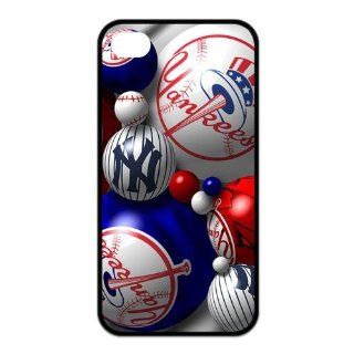 New York Yankees Case for Iphone 4 iphone 4s sportsIPHONE4 9100020 Cell Phones & Accessories