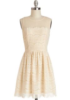 Fashionably Undulate Dress in Cream  Mod Retro Vintage Dresses
