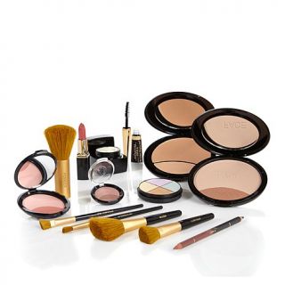 Signature Club A by Adrienne Hide Every Flaw Professional Makeup Set