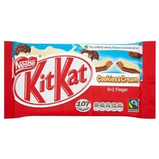 KIT KAT Fairtrade 2 Finger Cookies and Cream 5 Pack Kitchen & Dining