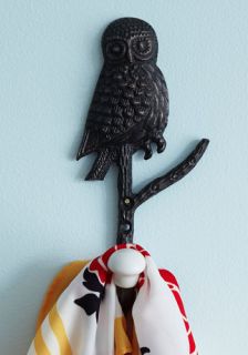 Wise on the Prize Wall Hook  Mod Retro Vintage Decor Accessories
