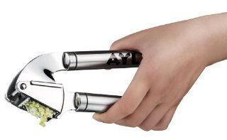 [AYL Best Garlic Press Stainless Steel] ★ SALE BUY 1 Garlic Press AND GET 1 Black Cleaning Brush FOR FREE ★ Make Your Own Freshly Crushed and Minced Garlic and Ginger from Unpeeled Cloves and Ginger ★ Enjoy the Amazing Health Benefi