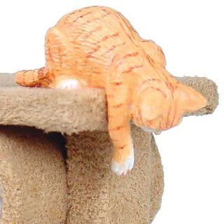 Dollhouse Miniature Playful Orange Kitten Toys & Games