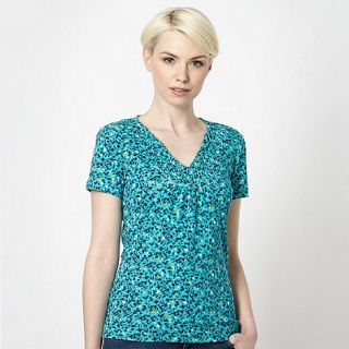 Maine New England Bright turquoise floral V neck t shirt
