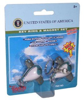 Air Force One Key Chain And Magnet Set (**) Kitchen & Dining